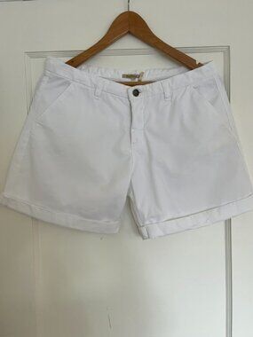 Barbour Essential Chino Shorts in White | US 10